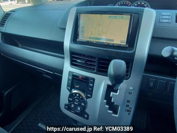 Used 2010 AT toyota noah ZRR70G Image[23]