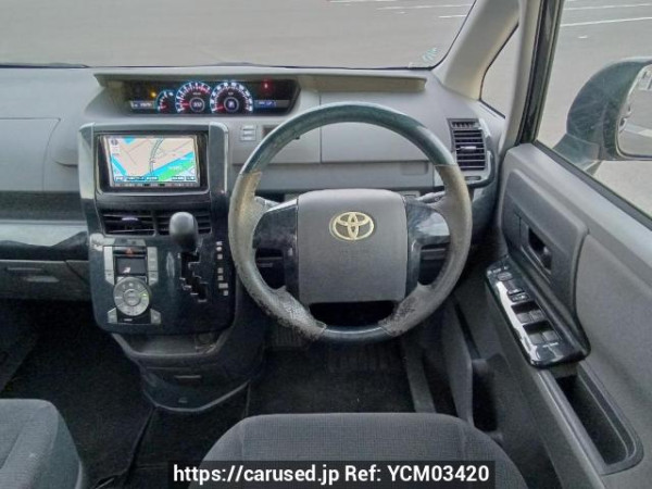 Used 2009 AT toyota noah ZRR70G Image[20]