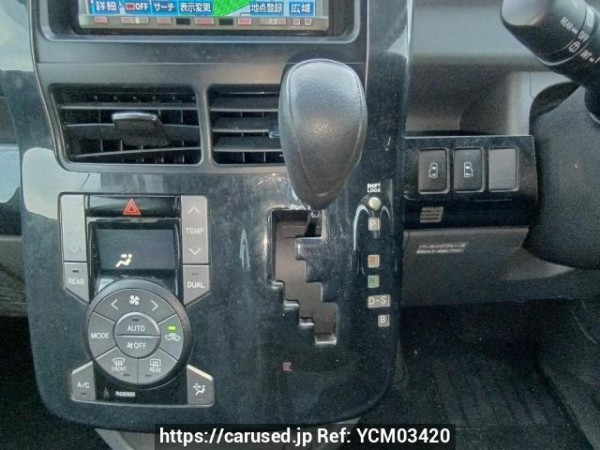 Used 2009 AT toyota noah ZRR70G Image[25]