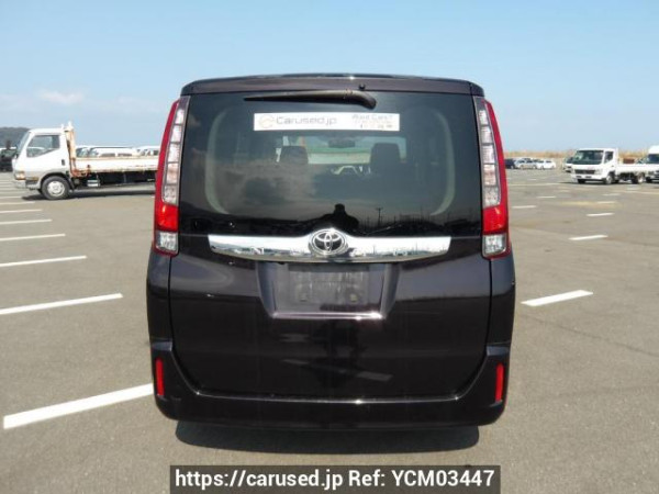 Used 2015 AT toyota noah ZRR80G Image[5]