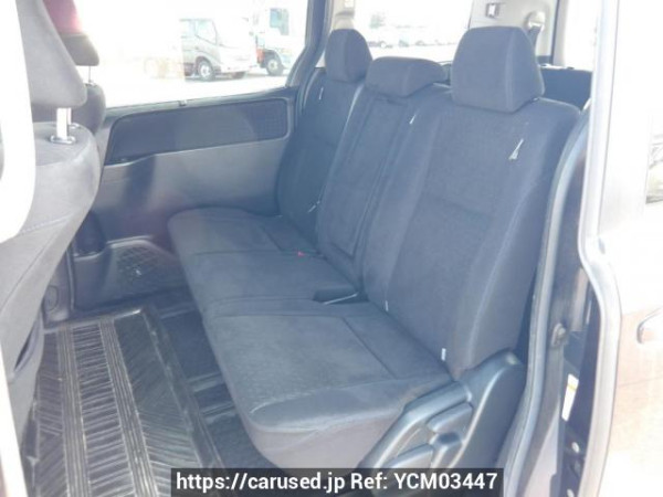 Used 2015 AT toyota noah ZRR80G Image[16]