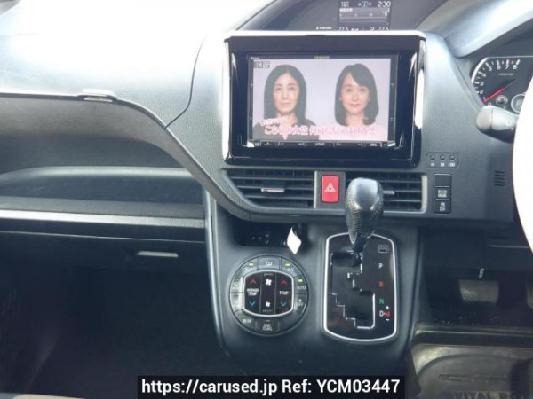 Used 2015 AT toyota noah ZRR80G Image[23]