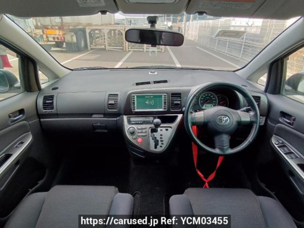 Used 2004 AT toyota wish ZNE10G Image[18]