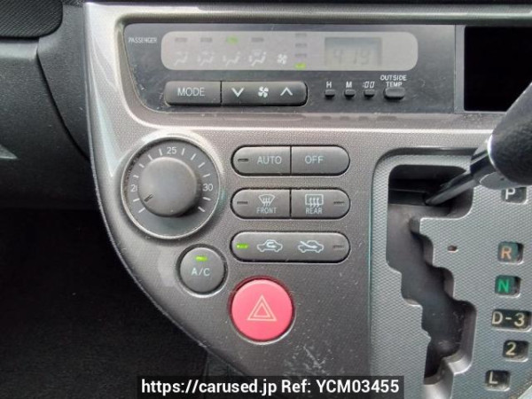 Used 2004 AT toyota wish ZNE10G Image[24]