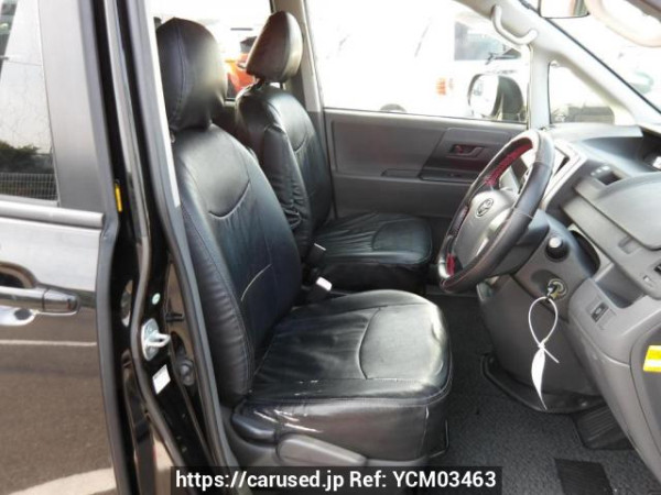 Used 2009 AT toyota noah ZRR70G Image[13]