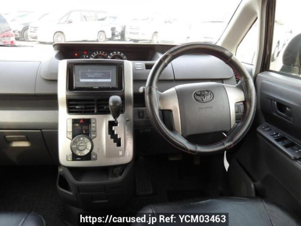 Used 2009 AT toyota noah ZRR70G Image[21]