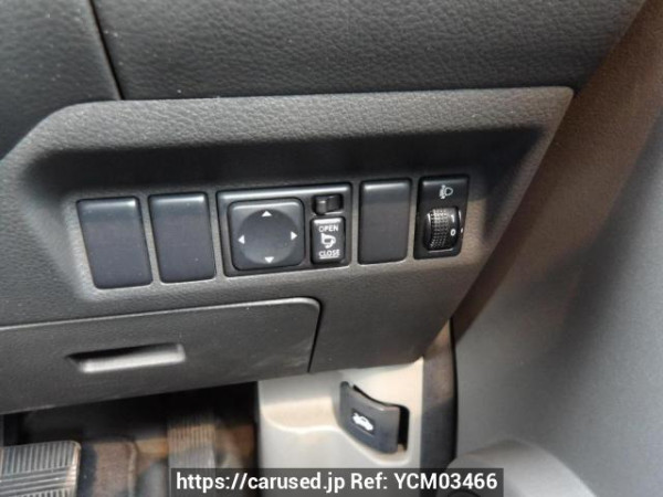 Used 2006 AT nissan x-trail T30 Image[25]
