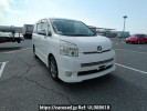 Toyota Voxy ZRR70W