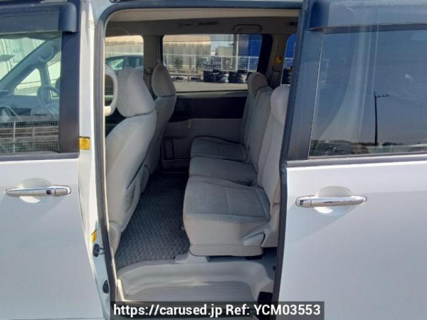 Used 2009 AT toyota noah ZRR70G Image[16]