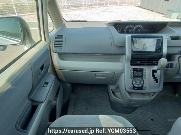 Used 2009 AT toyota noah ZRR70G Image[19]
