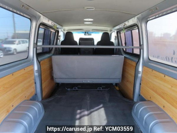 Used 2004 AT toyota regiusace-van KDH200V Image[9]