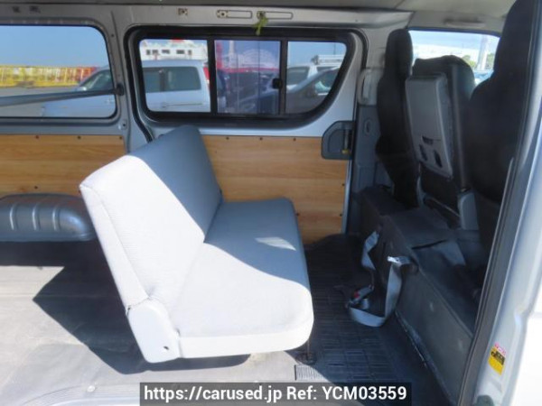 Used 2004 AT toyota regiusace-van KDH200V Image[18]
