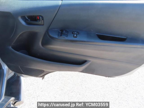 Used 2004 AT toyota regiusace-van KDH200V Image[30]