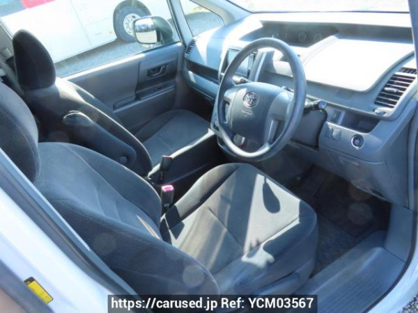Used 2009 AT toyota voxy ZRR70G Image[14]
