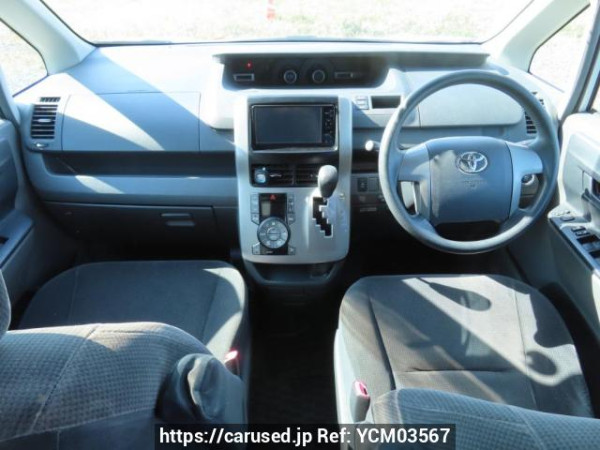 Used 2009 AT toyota voxy ZRR70G Image[25]