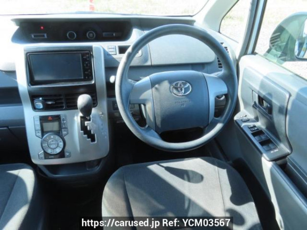 Used 2009 AT toyota voxy ZRR70G Image[27]