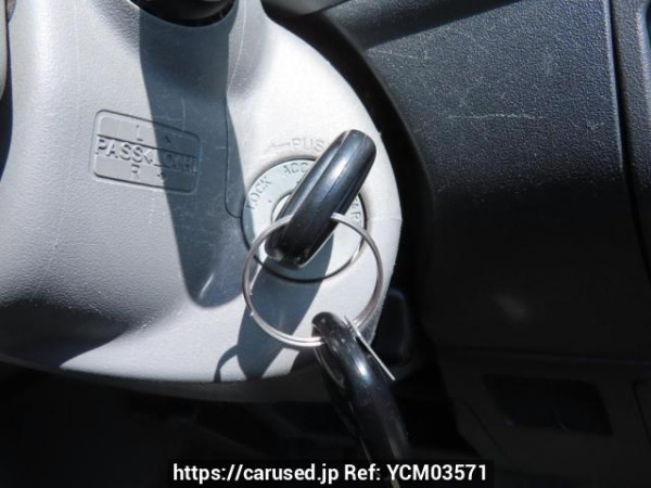 Used 2005 AT toyota sienta NCP81G Image[33]