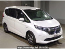 Honda Freed hybrid GB7