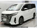 Toyota Noah ZRR80W