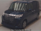 Toyota Roomy M900A