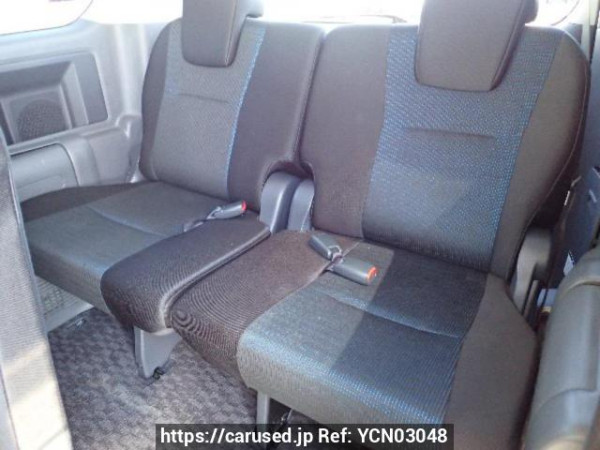 Used 2008 AT toyota voxy ZRR70W Image[16]