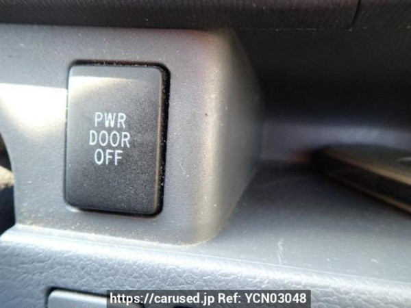 Used 2008 AT toyota voxy ZRR70W Image[26]