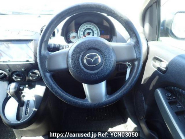 Used 2010 AT mazda demio DE3FS Image[16]