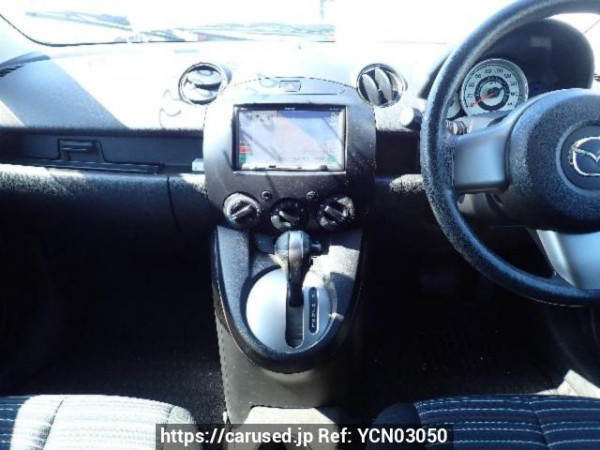 Used 2010 AT mazda demio DE3FS Image[17]