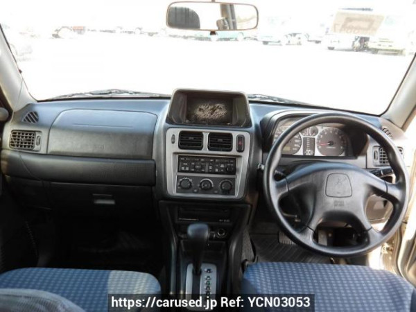Used 2000 AT mitsubishi pajero-io H77W Image[18]