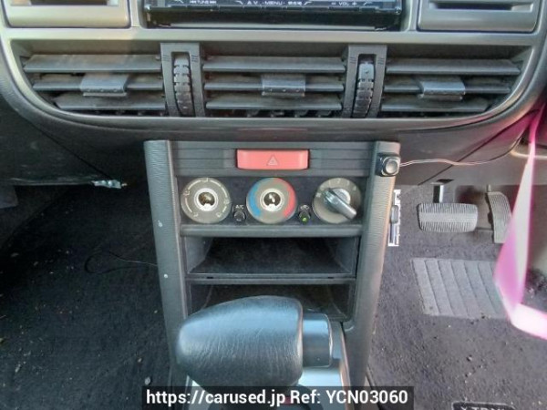Used 2003 AT nissan x-trail NT30 Image[23]