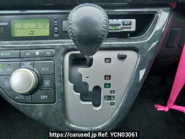 Used 2006 AT toyota wish ZNE10G Image[24]