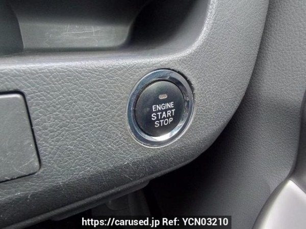 Used 2009 AT toyota voxy ZRR70W Image[27]