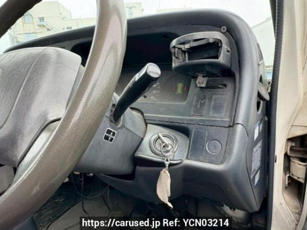 Used 2003 MT toyota hiace-van RZH112V Image[22]