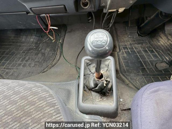 Used 2003 MT toyota hiace-van RZH112V Image[26]