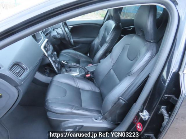 Used 2015 AT volvo v40 MB4164T Image[17]