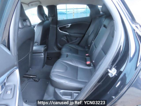 Used 2015 AT volvo v40 MB4164T Image[19]