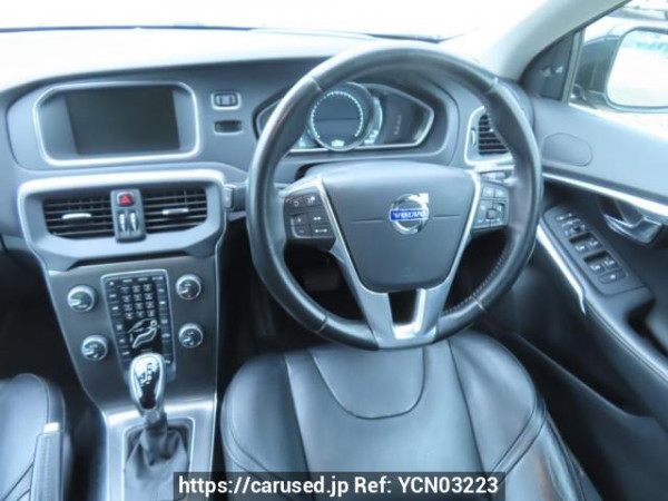 Used 2015 AT volvo v40 MB4164T Image[23]