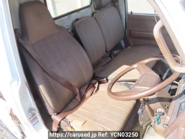 Used 1991 MT toyota dyna-truck BU66 Image[18]