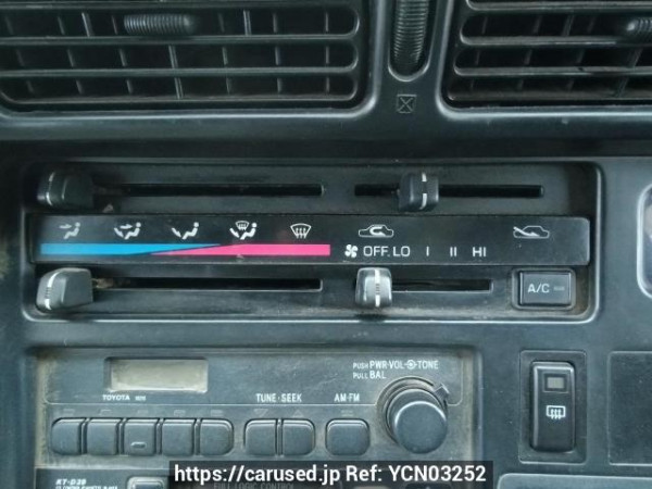 Used 2003 AT toyota hiace-van RZH112V Image[24]