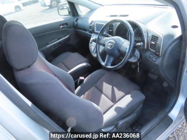 Used 2005 AT toyota wish ZNE10G Image[13]