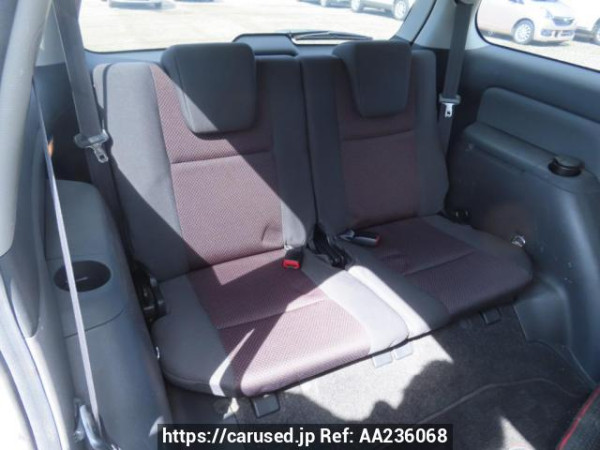 Used 2005 AT toyota wish ZNE10G Image[19]