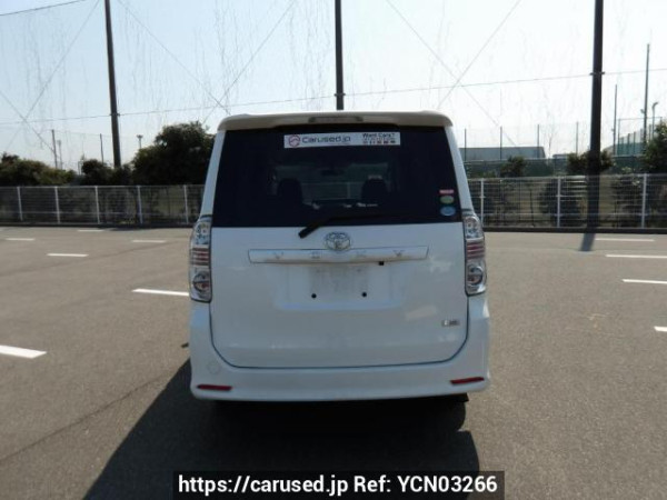 Used 2009 AT toyota voxy ZRR70W Image[5]