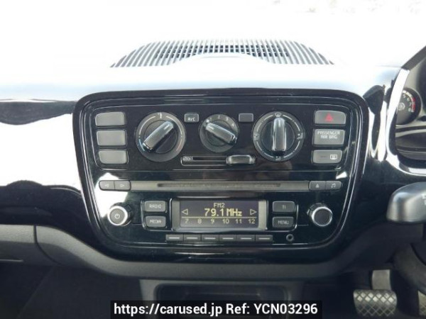 Used 2013 AT volkswagen up AACHY Image[22]