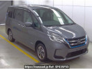 Nissan Serena HC27