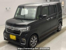 Honda N-BOX CUSTOM JF3