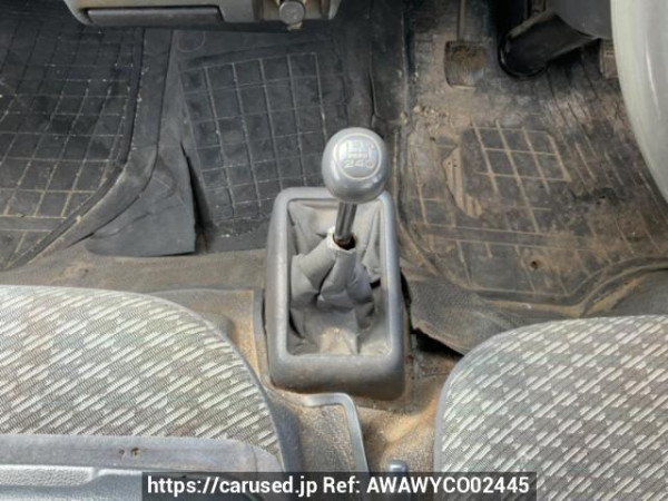 Used 2004 MT toyota hiace-van LH178V Image[24]