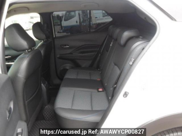 Used 2022 AT nissan kicks P15 Image[14]