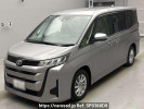 Toyota Noah MZRA90W