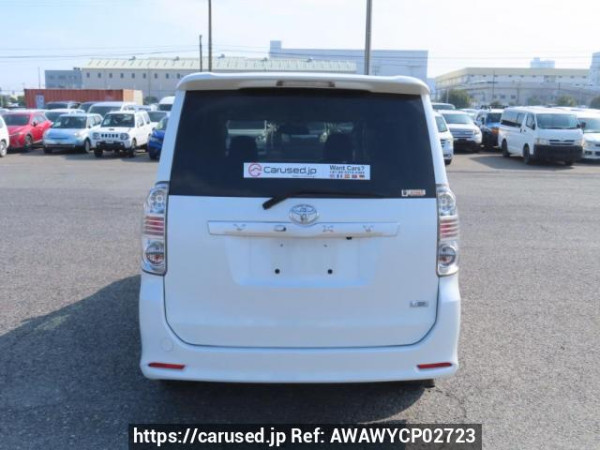 Used 2010 AT toyota voxy ZRR70W Image[5]