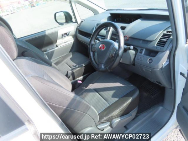 Used 2010 AT toyota voxy ZRR70W Image[14]